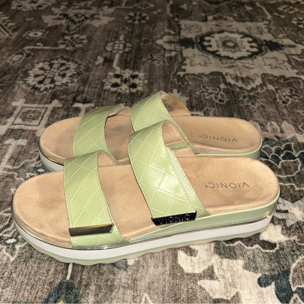 Womens Vionic Brandie Slide Platform Sandal Metallic Shine green Sz 11 - Picture 4 of 8